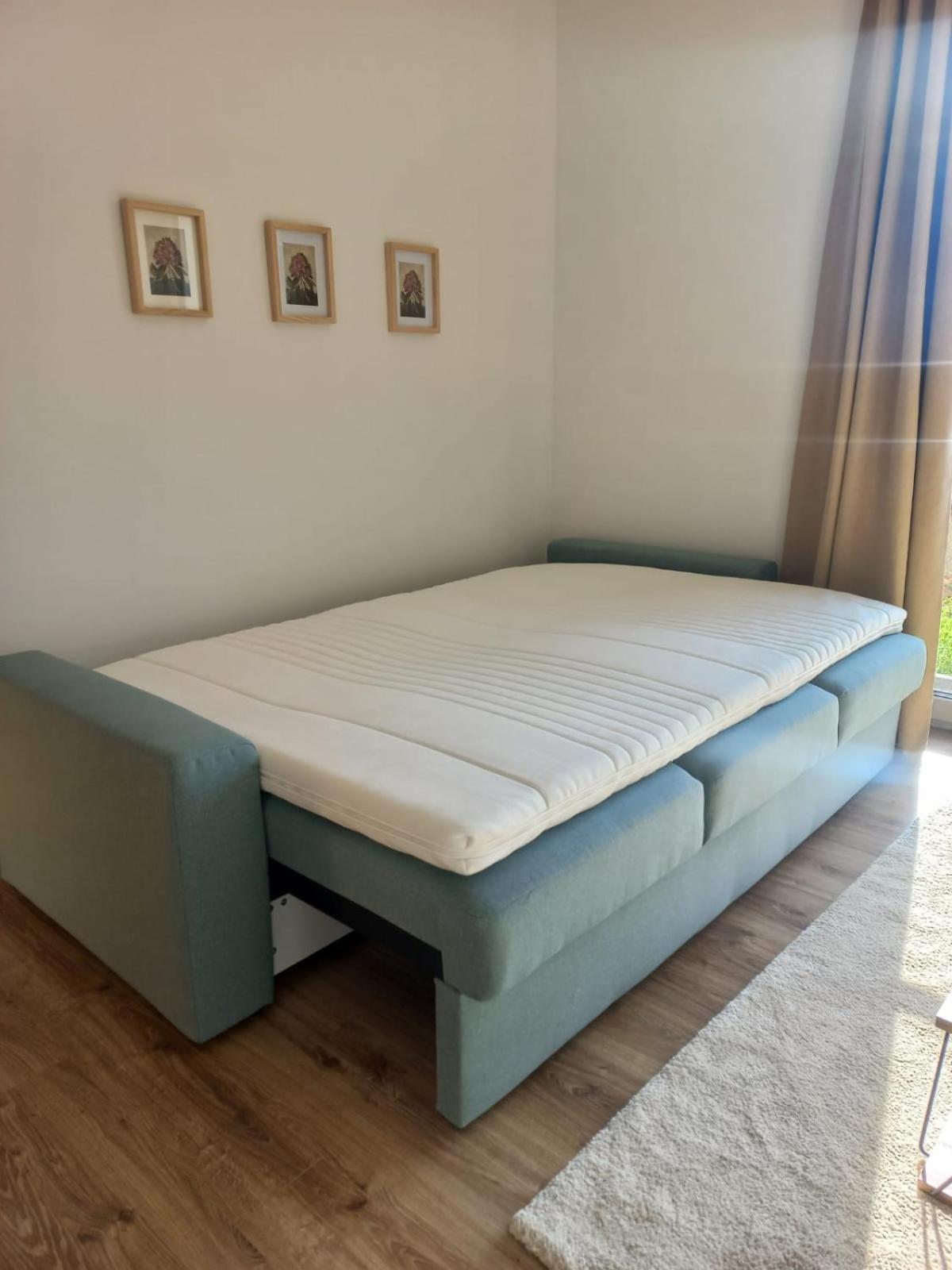 Apartman Anna Нове-Место-над-Метуйи Экстерьер фото