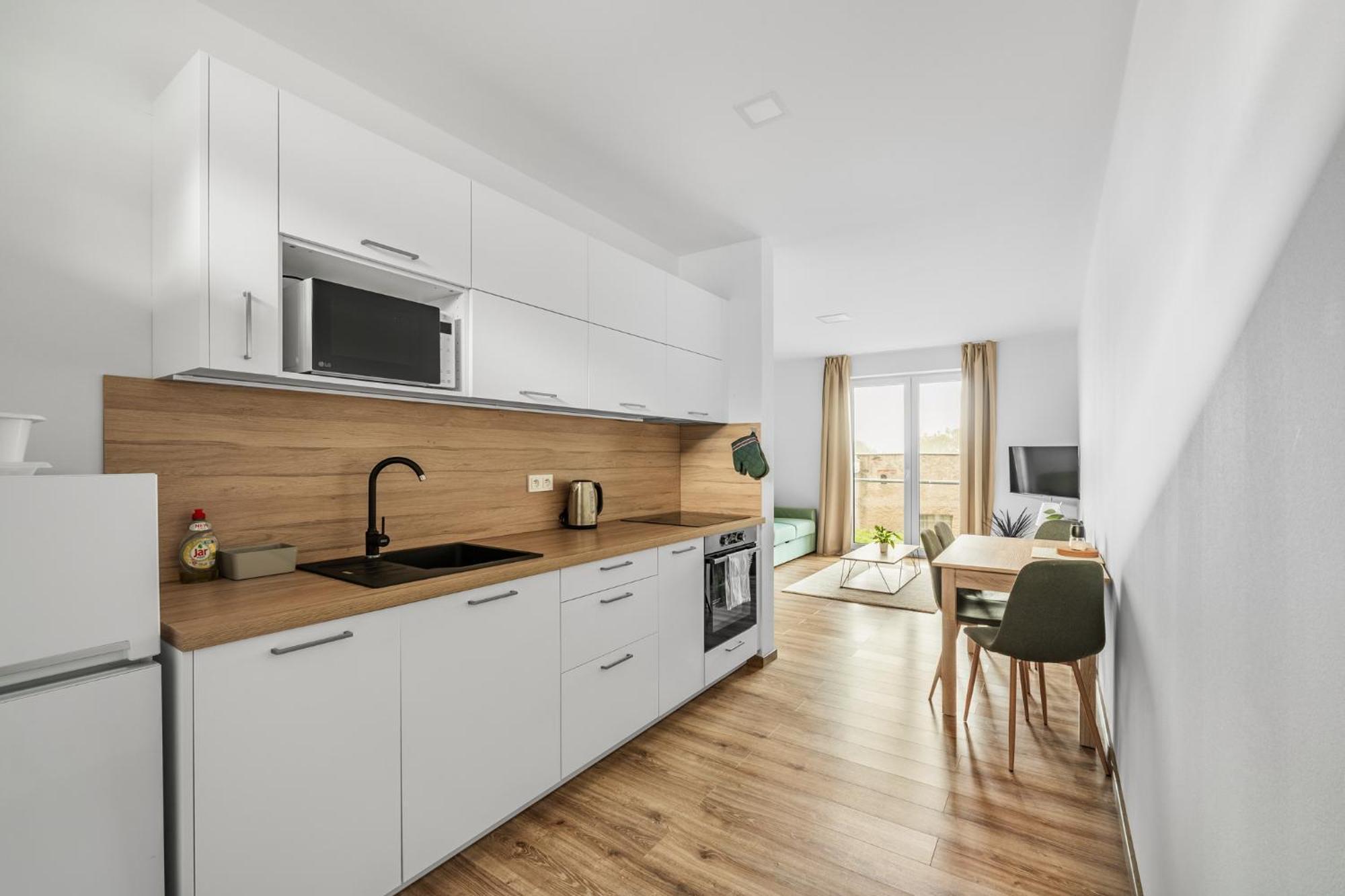 Apartman Anna Нове-Место-над-Метуйи Экстерьер фото