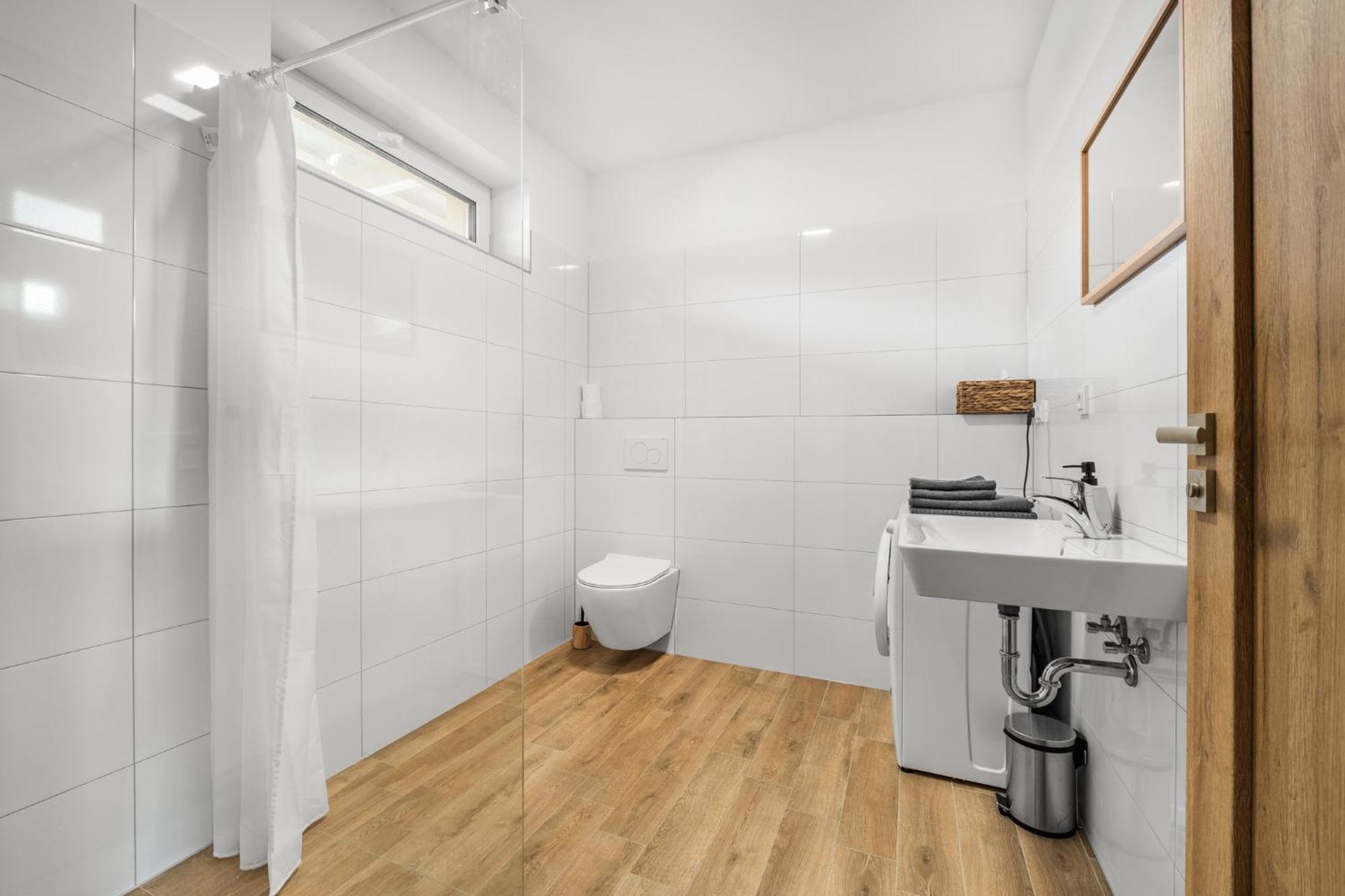 Apartman Anna Нове-Место-над-Метуйи Экстерьер фото